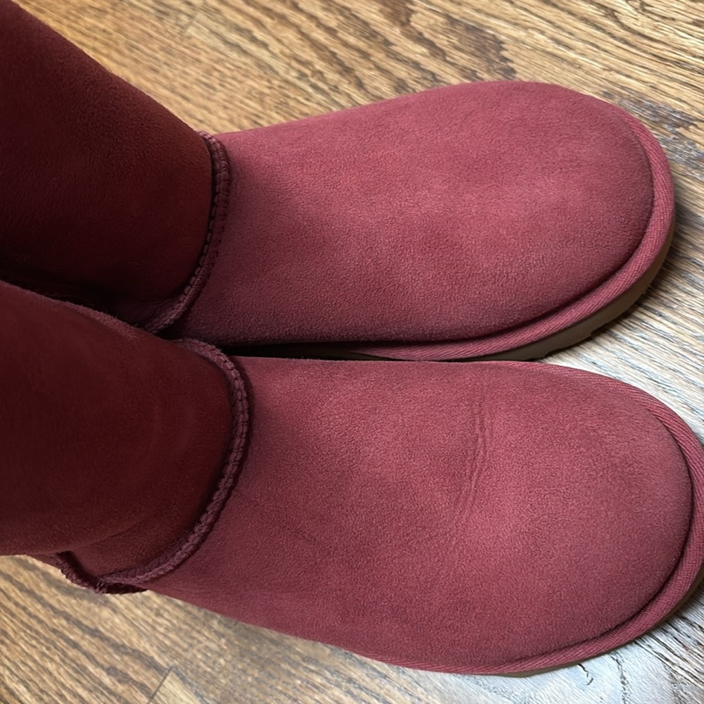 Classic Short UGG - Picture 8 of 10